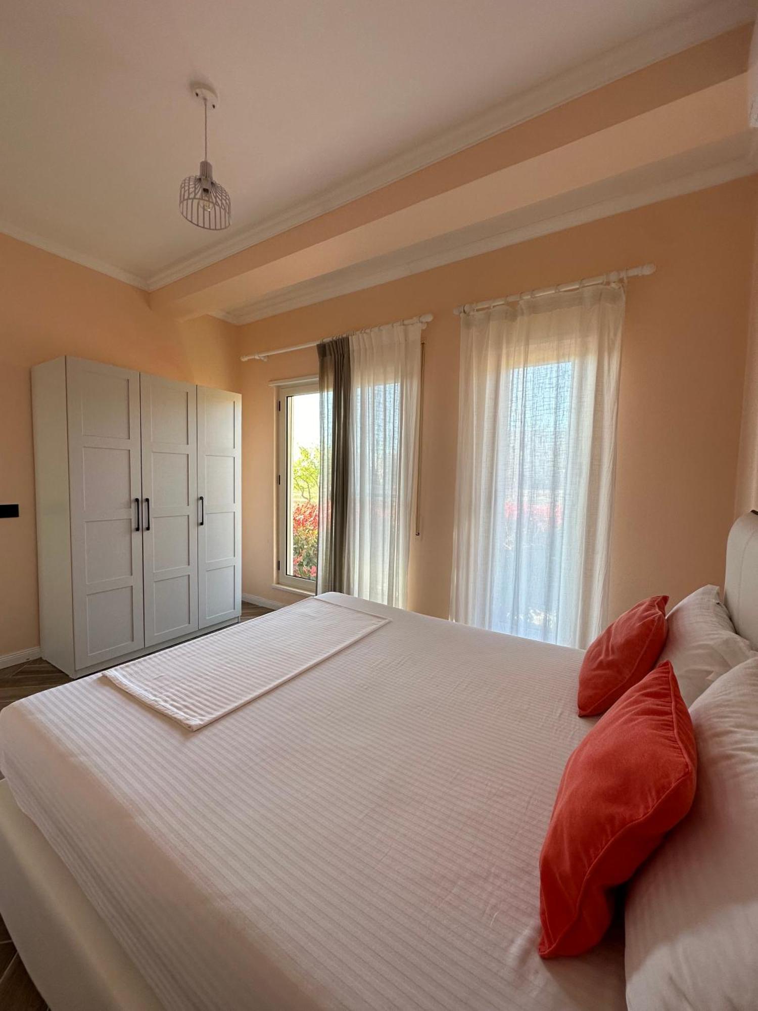 Tea Residence, Gjiri I Lalzit Apartments Durres Exterior photo
